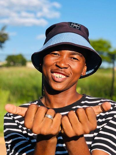 Mbuduma Mbuduma in OmeTV Video Chat for Strangers