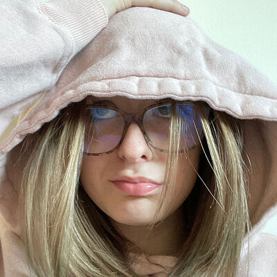 Aryanna in OmeTV Video Chat for Strangers
