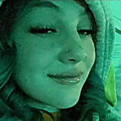 Lily in OmeTV Video Chat for Strangers