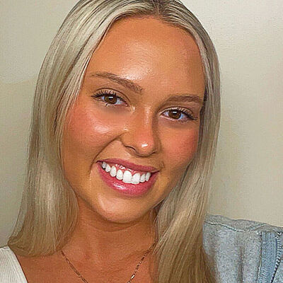 Autumn in OmeTV Video Chat for Strangers