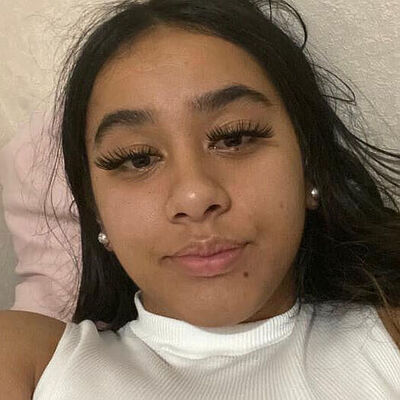 Sandrah in OmeTV Video Chat for Strangers