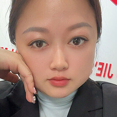 婷 in OmeTV Video Chat for Strangers